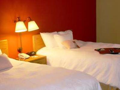 Hotel Hampton Shawnee