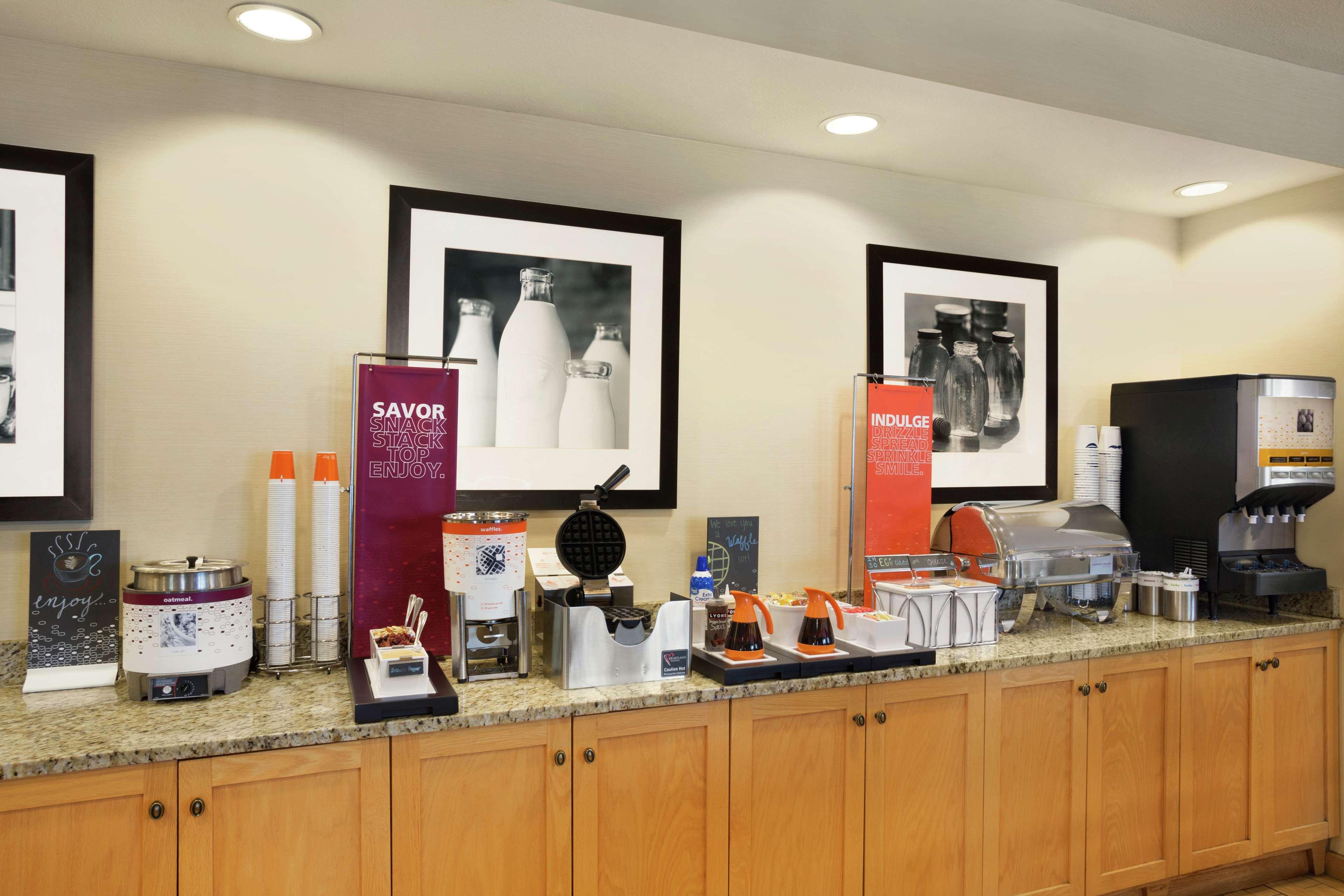 Hotel Hampton 3*