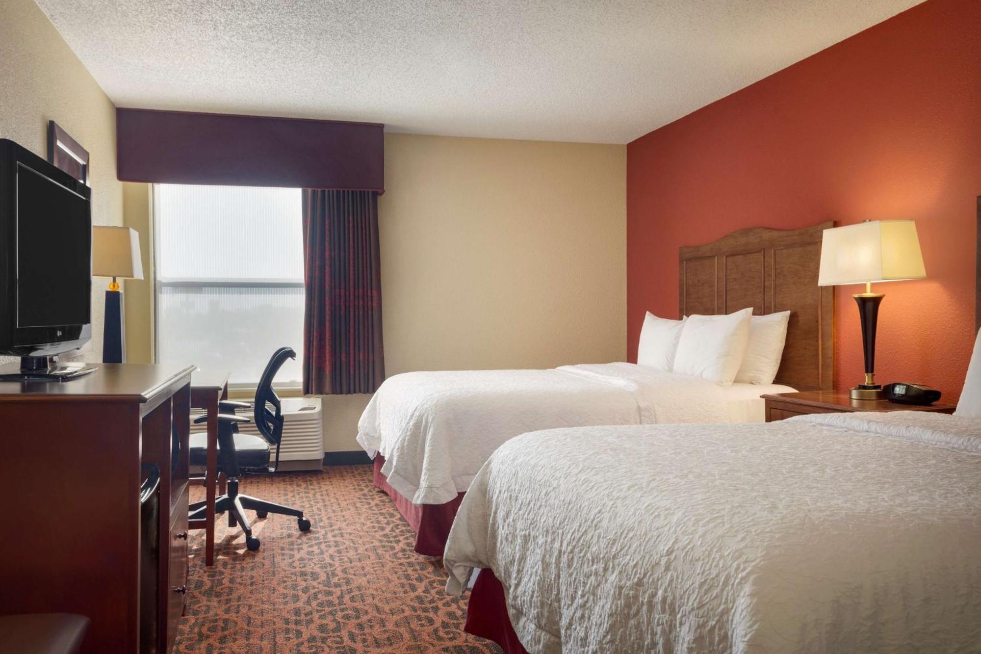 Hampton Hotel