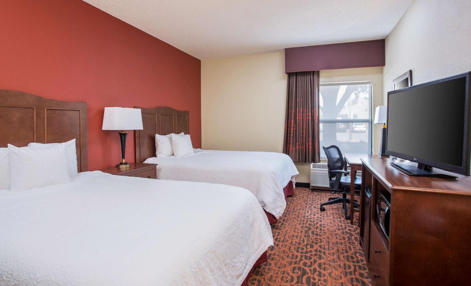 Hampton Hotel Shawnee