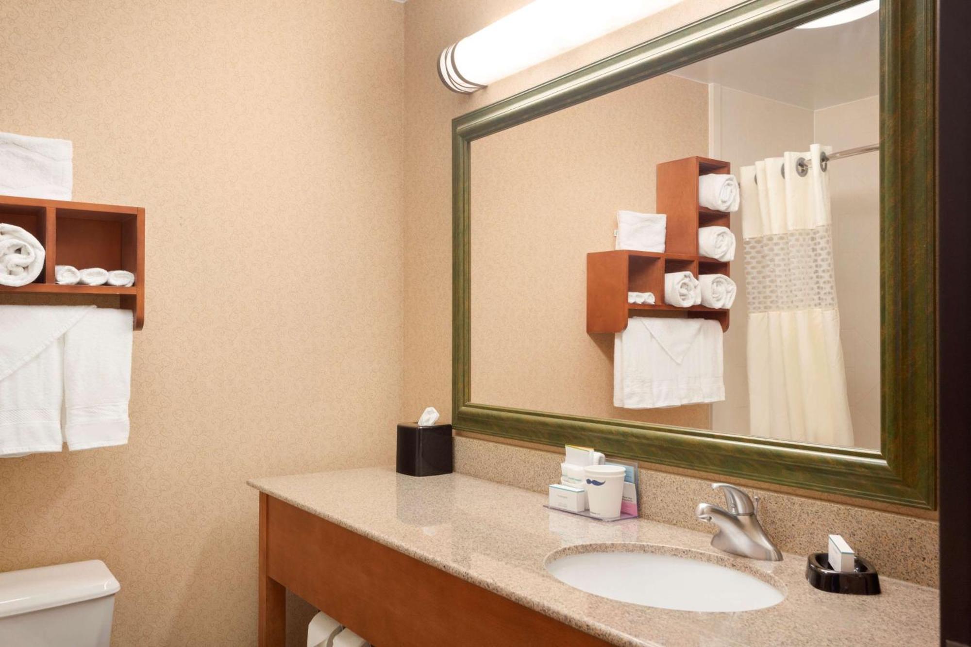 Hotel Hampton