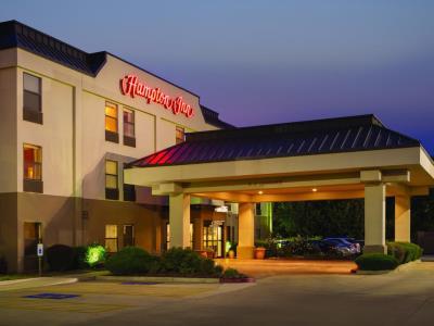 Hotel Hampton Shawnee